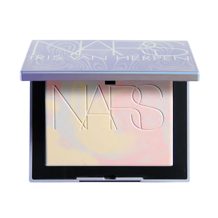 NARS IRIS VAN HERPEN X NARS LIGHT REFLECTING 原生光幻彩蜜粉