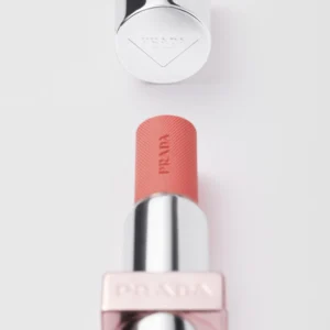 Prada Light原生光感唇膏